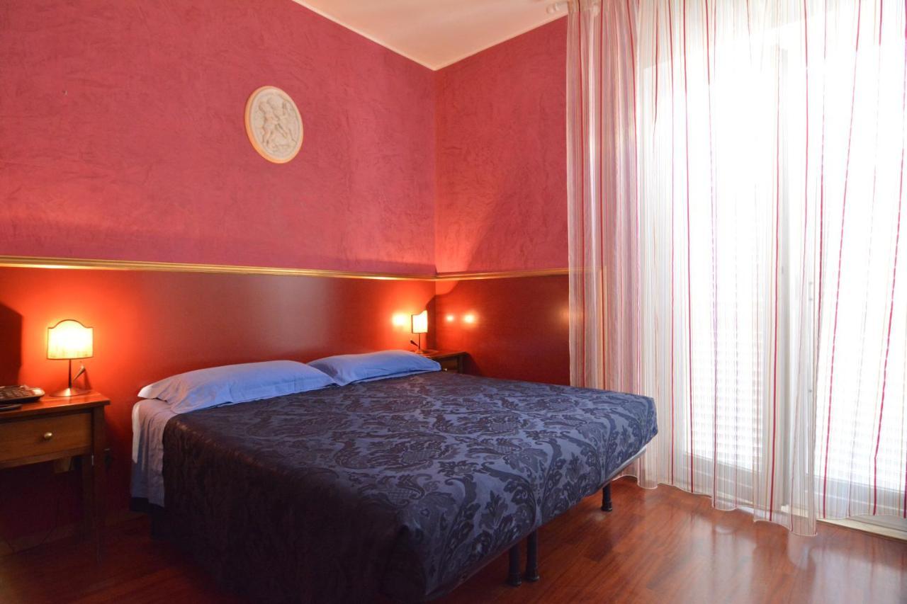 Double Room,1567052618:JPEG